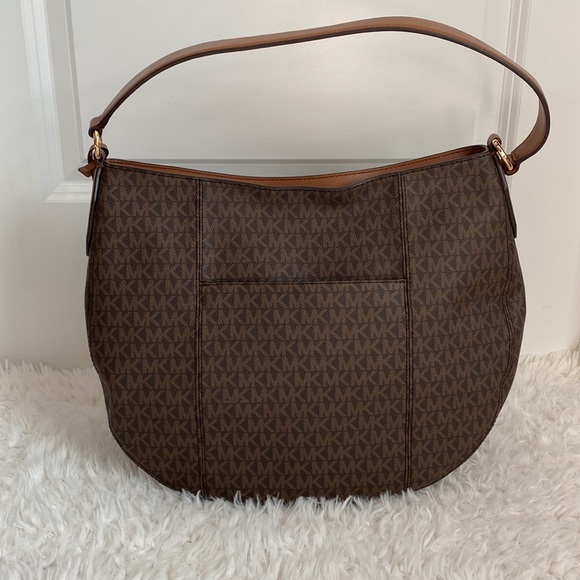 Michael Kors Purse - Picture 2 of 8